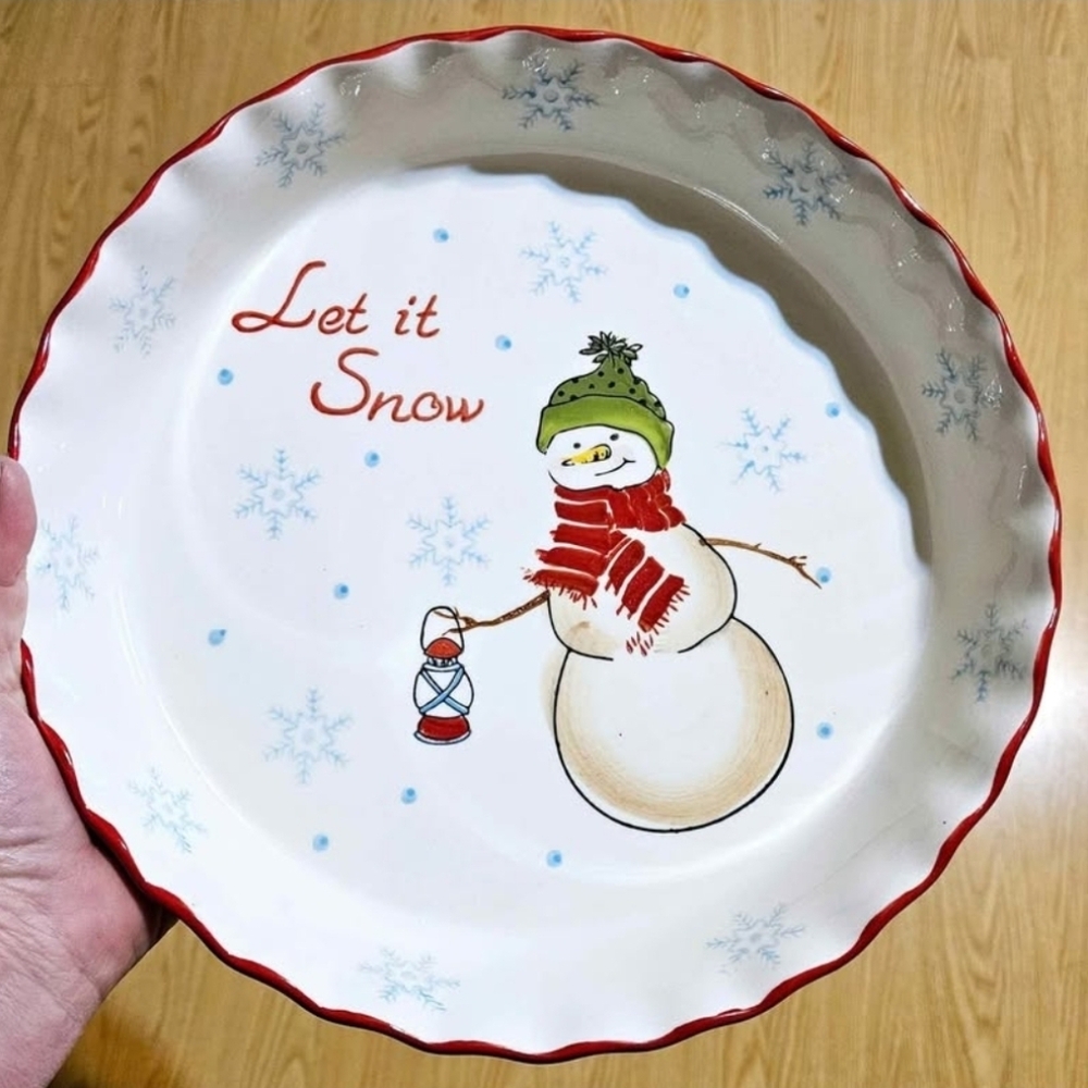 Let It Snow Grace's Bake Shop Pie Plate